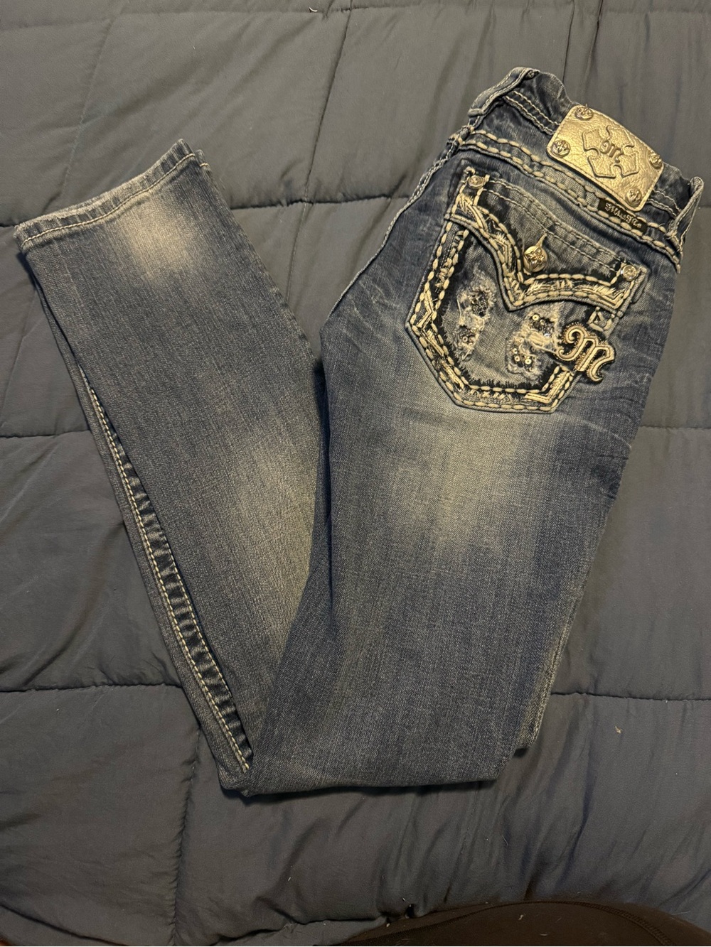 Miss Me Dark Wash Denim Jeans with Embroidered Waistband - Picture 4 of 15